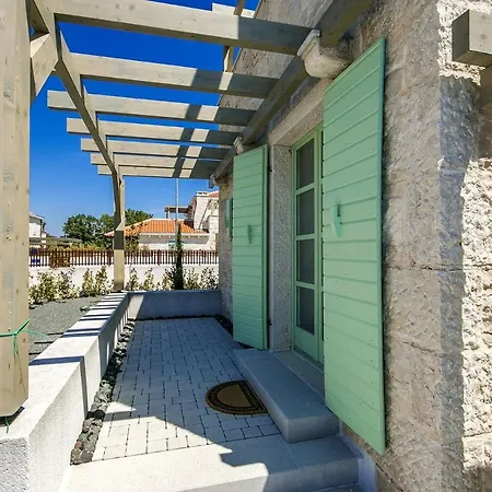 Βίλα Vila Zadie